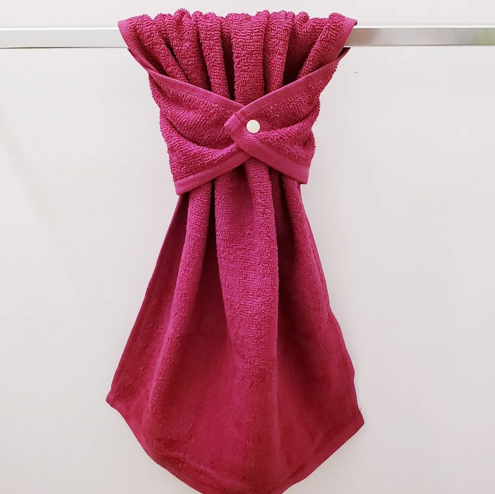 ❤️NEW!❤️ #0919-C ■Burgundy Hang'N'Snap HAND Towel 🤍Select your snap